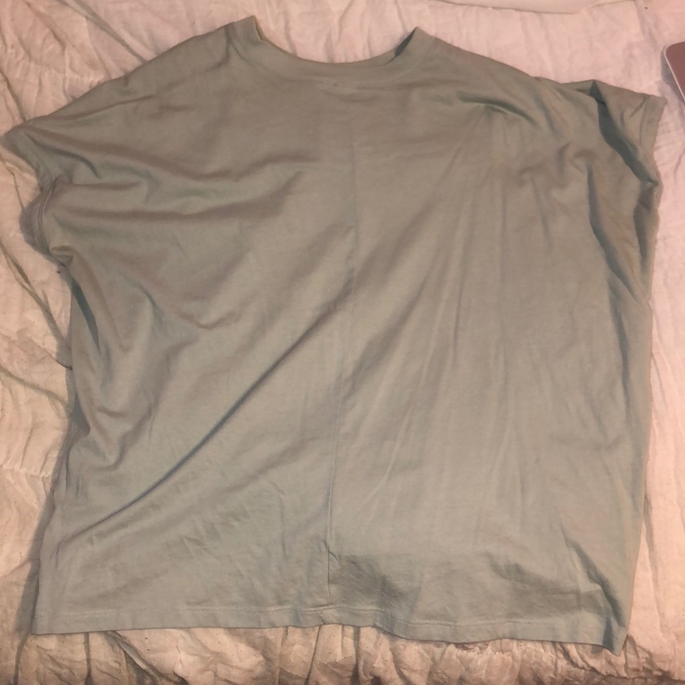 Light green short sleeve top